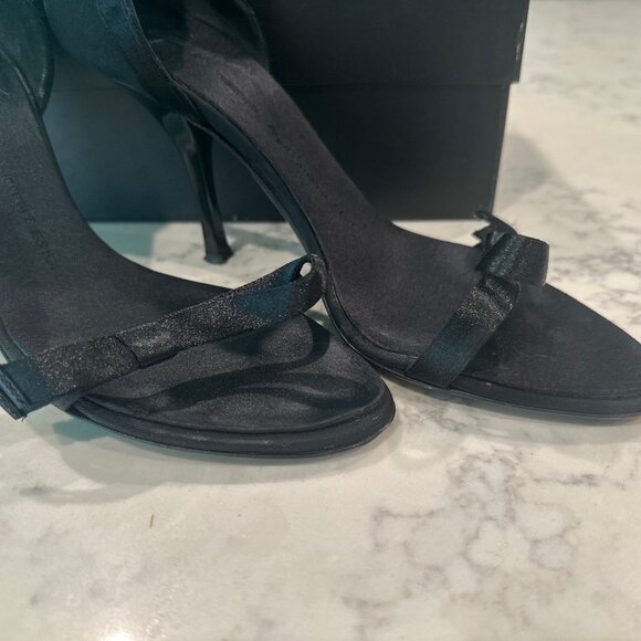 Giuseppe Zanotti Design black bow heels, sz. 7B - Picture 6 of 11